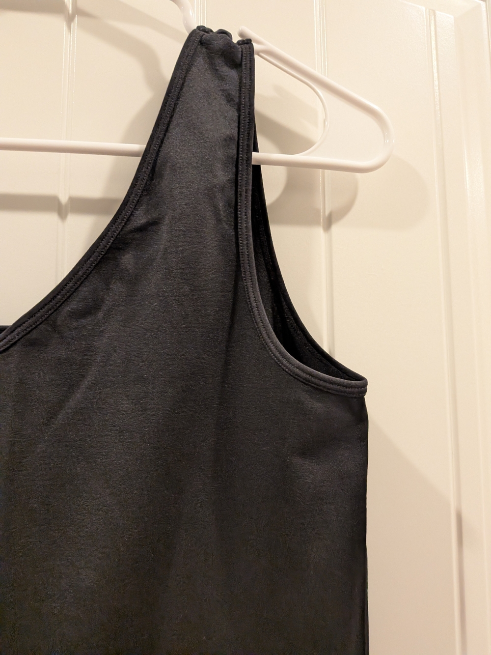 White House Black Market Black V-Neck Tank - Picture 3 of 10
